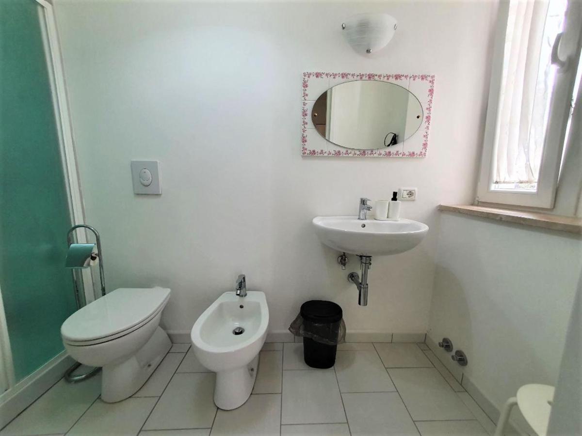 Affittacamere Casa Cynda Фоллоника Экстерьер фото