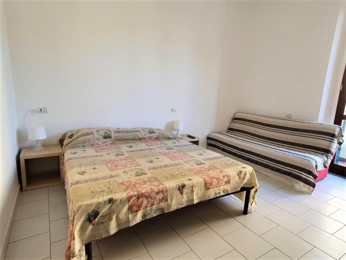 Affittacamere Casa Cynda Фоллоника Экстерьер фото