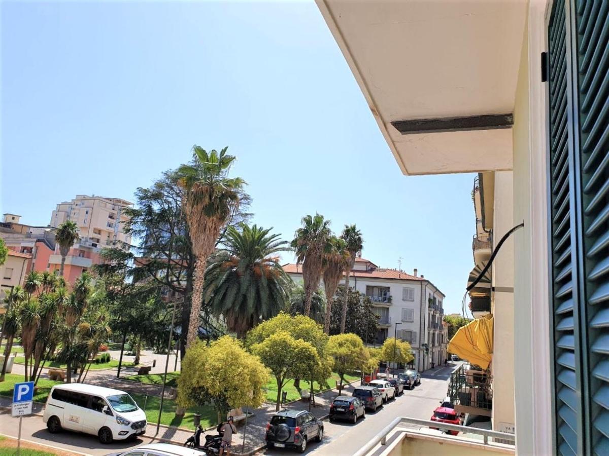 Affittacamere Casa Cynda Фоллоника Экстерьер фото
